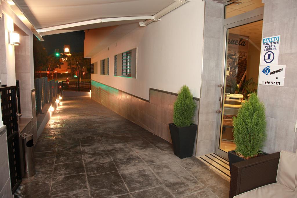 Hostal Dona Manuela Malaga Exterior photo